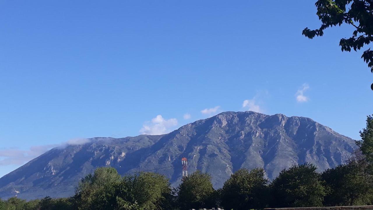 Agriturismo Carlo Cioffi Hotel Rotondi Luaran gambar